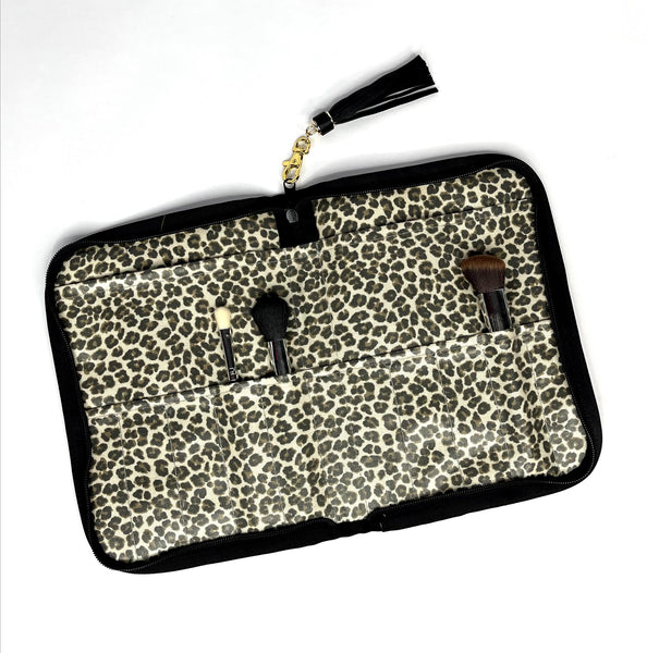 Blush Gator Brush Book