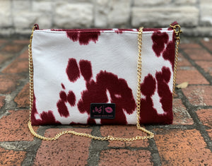 Maroon out crossbody zipper